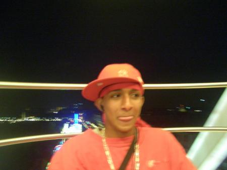 hnaya mkassal bda7k lol