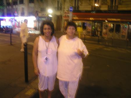 la c maman a droite hbiba diali e ma tante